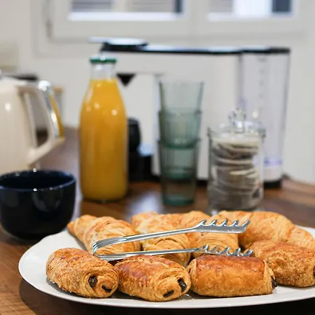 Elegante Maison Avec Piscine סן-ונסן-סור-ז'אר