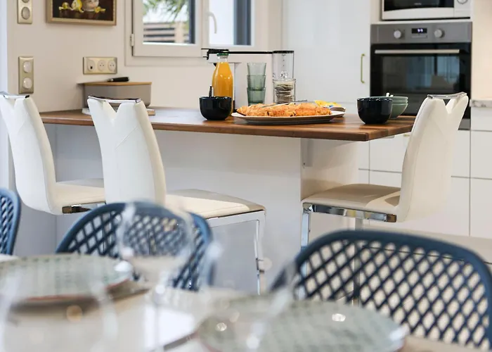 élégante Maison Avec Piscine *